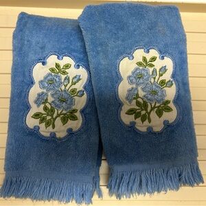 (2) Vintage Martex Blue Embroidered Flower Design Hand Towels Made In USA